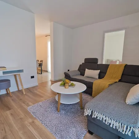 Malemi Apartment *