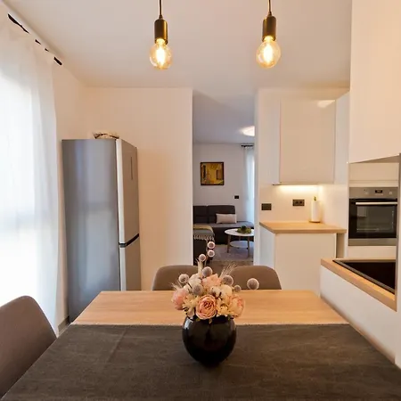 Malemi Apartment