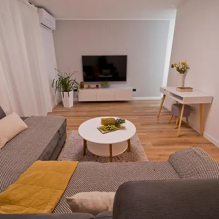Apartment Malemi Pula